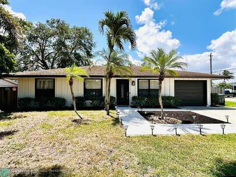 3390 Artesian Dr, Lake Worth, FL 33462