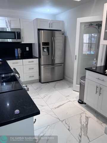 23341 SW 55th Way, Boca Raton, FL 33433