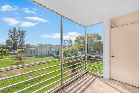 2751 Taft St, Hollywood, FL 33020