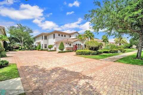 7601 Old Thyme Ct, Pompano Beach, FL 33076