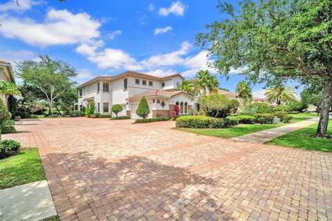7601 Old Thyme Ct, Parkland, FL 33076