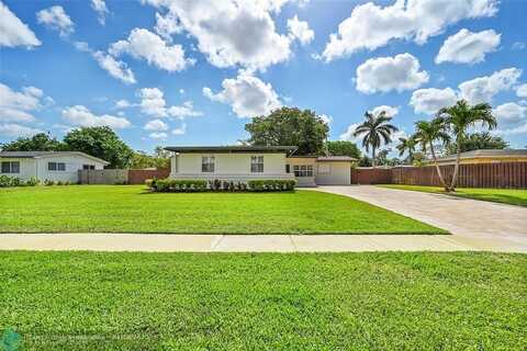 612 Orchid Dr, Plantation, FL 33317