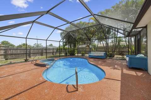 1255 Jenkin Avenue NE, Palm Bay, FL 32907