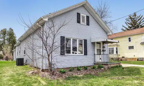 1174 DOTY Street, GREEN BAY, WI 54301