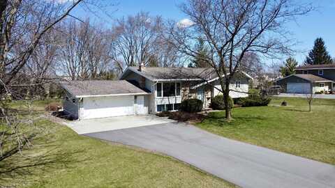 W5895 TIMBER Trail, FOND DU LAC, WI 54937