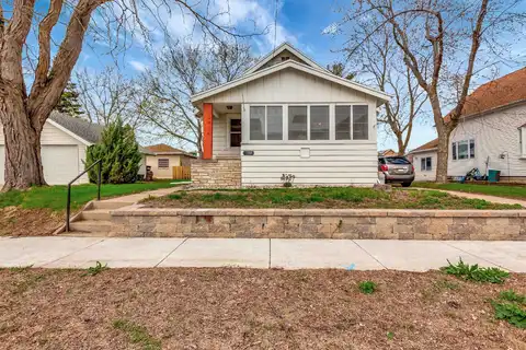 1140 TYLER Avenue, OSHKOSH, WI 54902