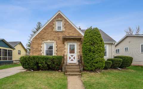 294 E 11TH Street, FOND DU LAC, WI 54935