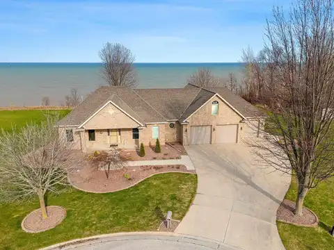 1506 SUNDANCER Lane, KEWAUNEE, WI 54216