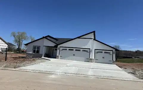 1671 ARNIES Court, DE PERE, WI 54115