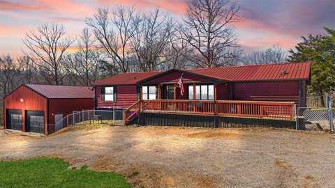 49 Reynolds Road, Bee Spring, KY 42207