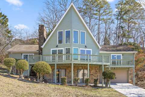 4913 Shoreline Drive, Chattanooga, TN 37416
