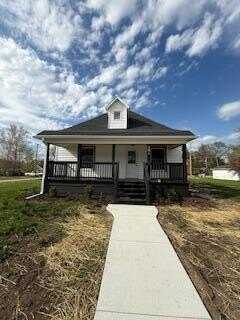201 E Lincoln St., Macon, MO 63552