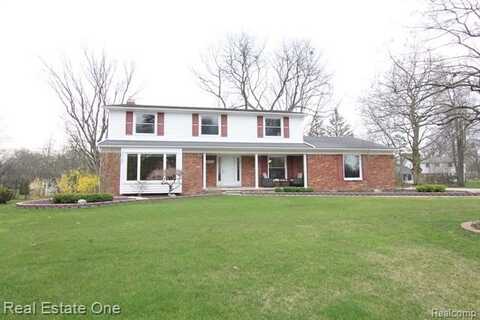 6749 ALDERLEY Way, West Bloomfield, MI 48322