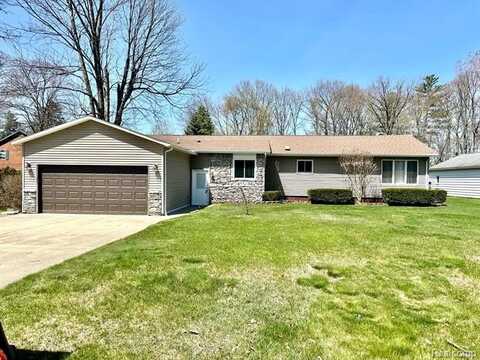 3702 DYKEMAN Road, Fort Gratiot, MI 48059