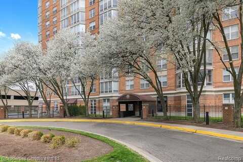 250 E HARBORTOWN Drive, Detroit, MI 48207