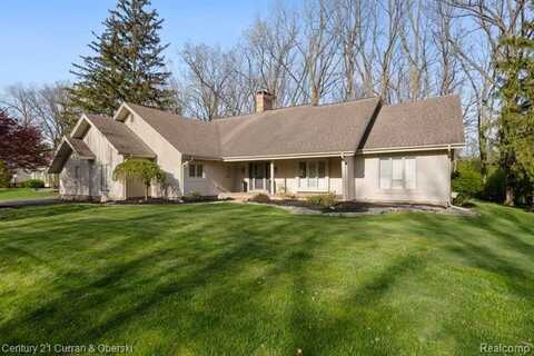 9030 NORTHAMPTON Drive, Plymouth, MI 48170