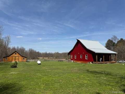 4263 WELCH Road, Attica, MI 48412