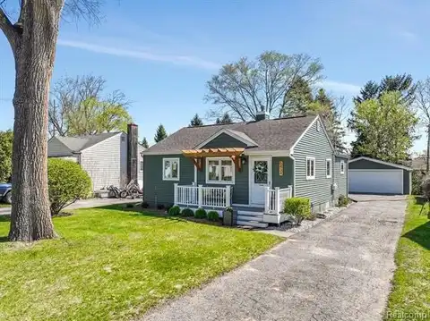 5434 DRAYTON Road, Clarkston, MI 48346