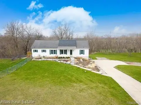 15034 WORDEN Road, Holly, MI 48442