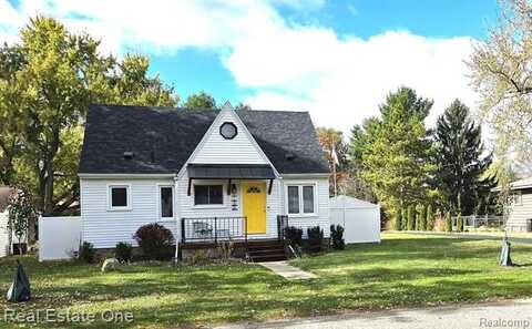 1684 PETROLIA, West Bloomfield, MI 48324