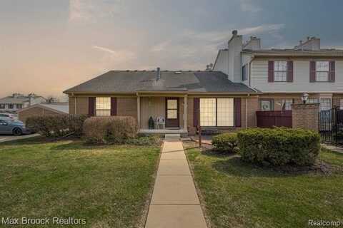 38906 COUNTRY Circle, Farmington Hills, MI 48331