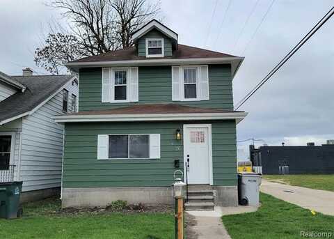 26 E BERNHARD Avenue, Hazel Park, MI 48030