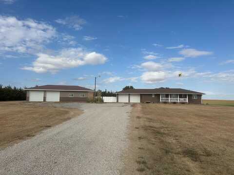110 Avenue, Larned, KS 67550