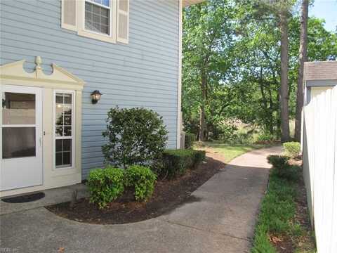 4650 Genoa Circle, Virginia Beach, VA 23462