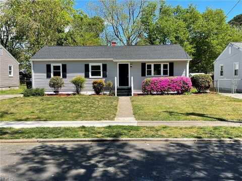 14 Ambrose Lane, Hampton, VA 23663