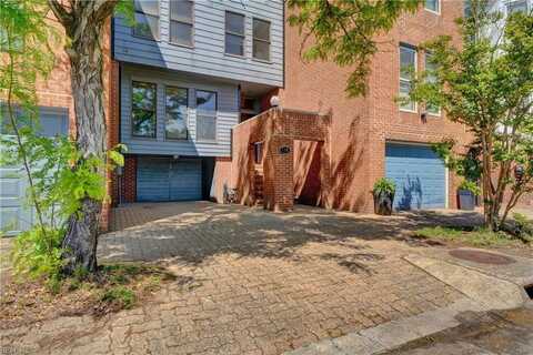 719 Yarmouth Street, Norfolk, VA 23510