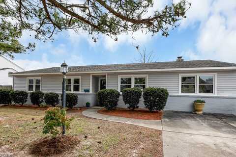 3749 Colonial Parkway, Virginia Beach, VA 23452