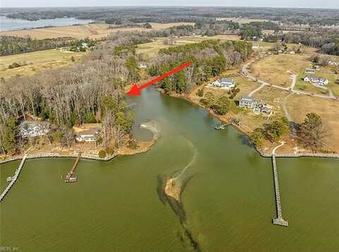 411 Cedar Pointe Drive, Weems, VA 22576
