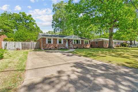 4136 Edinburgh Drive, Virginia Beach, VA 23452