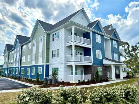 1720 Vankar Drive #308, Virginia Beach, VA 23456