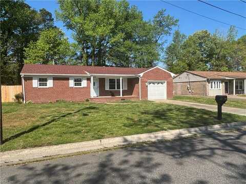 473 W Blanche Drive, Chesapeake, VA 23323