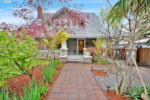 2092 WASHINGTON ST, Eugene, OR 97405