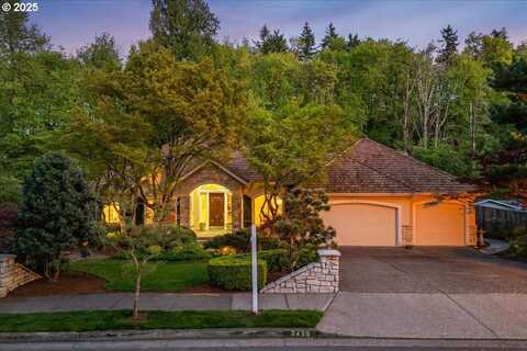 3430 BARRINGTON DR, West Linn, OR 97068