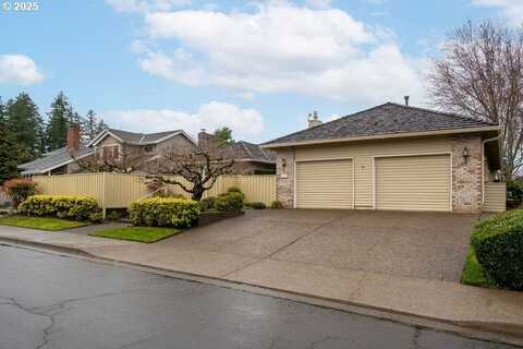 7335 SW CHAPEL CT, Portland, OR 97223