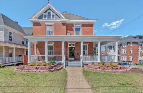 401 Elm AVE SW, Roanoke, VA 24016