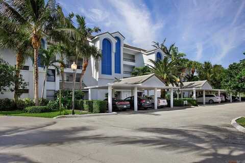 123 Bay Colony Drive N, Juno Beach, FL 33408
