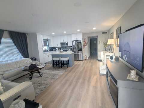 247 Bedford J, West Palm Beach, FL 33417