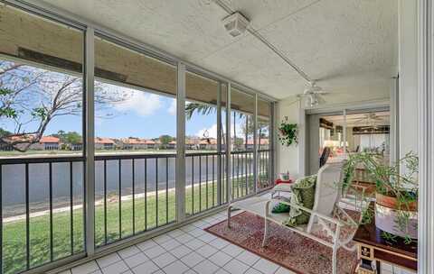 9977 Harbour Lake Circle, Boynton Beach, FL 33437