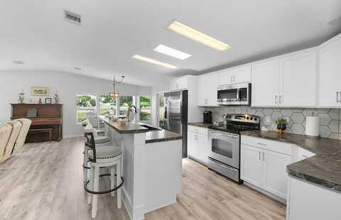 3808 Sandlace Court, Port Saint Lucie, FL 34952