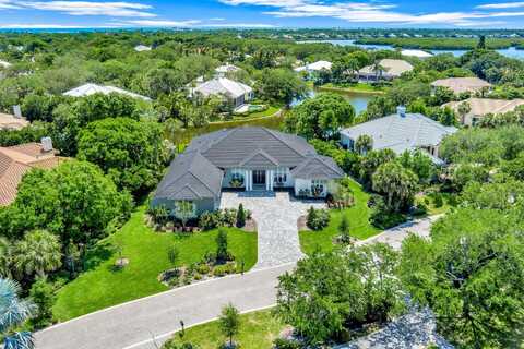 201 Shores Drive, Vero Beach, FL 32963