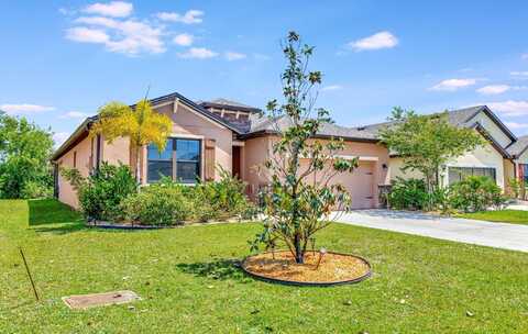 6449 NW Castlebrook Avenue, Port Saint Lucie, FL 34983
