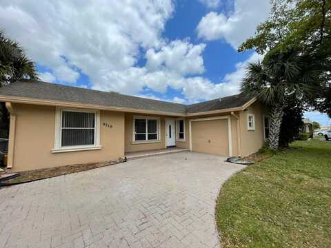9319 Southampton Place, Boca Raton, FL 33434