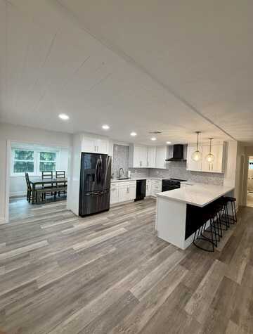 511 SW N Riverpoint Drive, Stuart, FL 34994