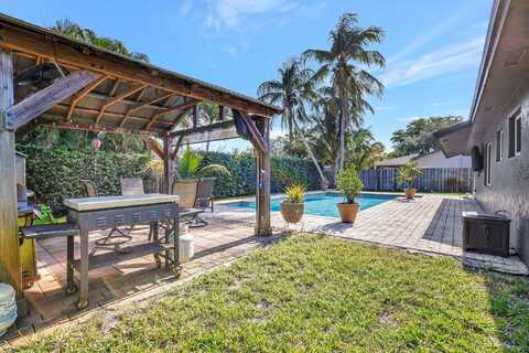 11536 SW 55th Court, Cooper City, FL 33330