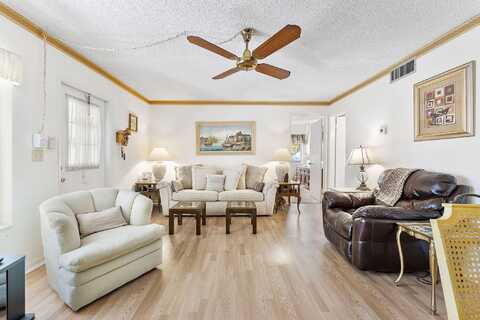 3528 La Mar Ct Court, Greenacres, FL 33463