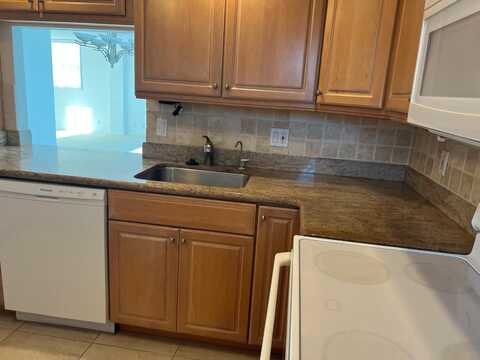 5301 NW 2nd Avenue, Boca Raton, FL 33487